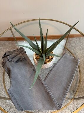 Liverpool Gray Jeans Size 6